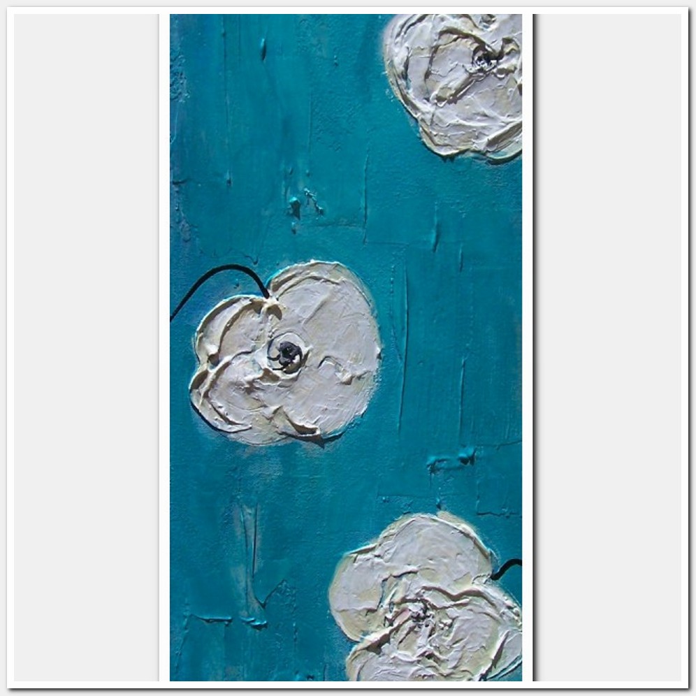 Painting titled '3 white flowers on blue. White Poppies' by Monica Fallini
