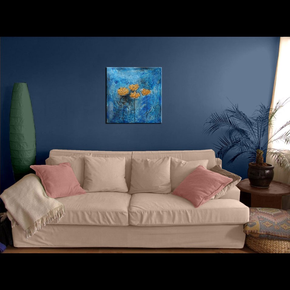 Painting titled 'Dressed in gold, Poppies' by Monica Fallini