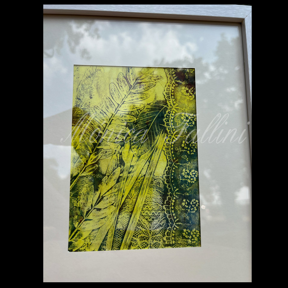 Painting titled 'An afternoon in her garden.' by Monica Fallini
